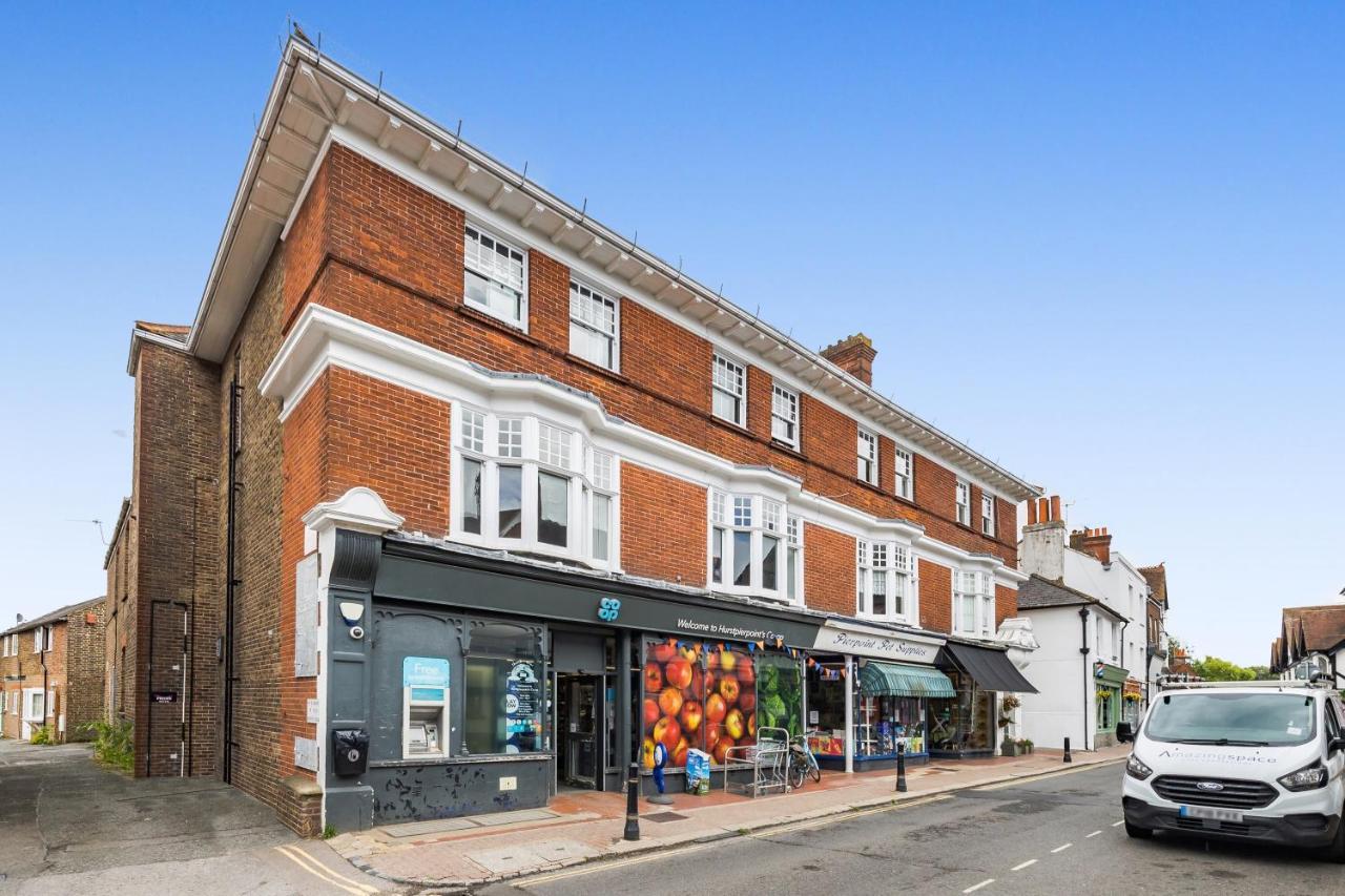 Ascot House Apartment Hurstpierpoint Exteriör bild