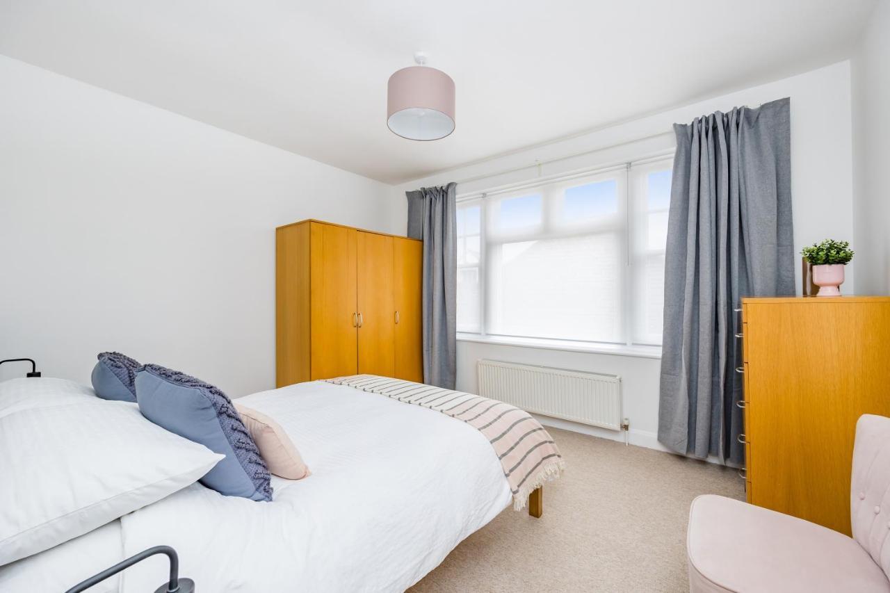 Ascot House Apartment Hurstpierpoint Exteriör bild