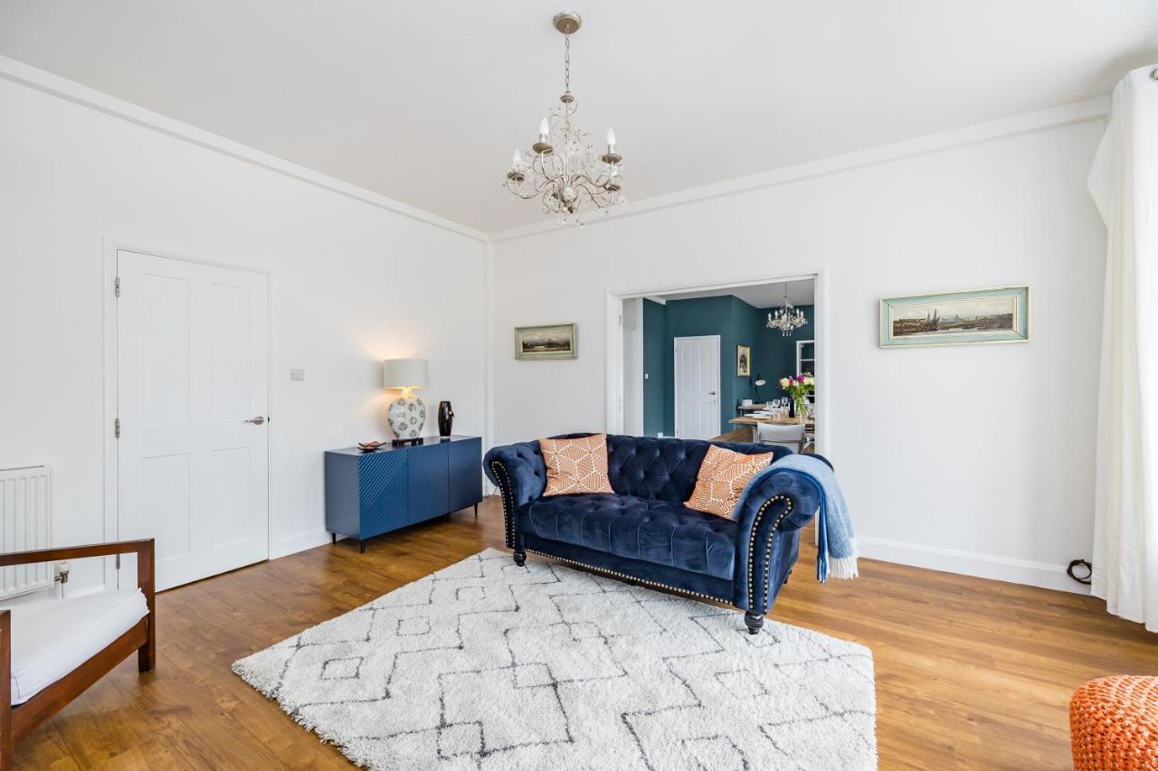 Ascot House Apartment Hurstpierpoint Exteriör bild